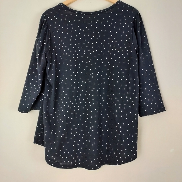 Lane Bryant Polka Dot Scoop Neck 3/4 Sleeve Relaxed fit Curved Size 14/16 Top - Picture 2 of 10